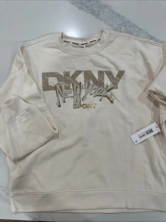DKNY Women’s Cream Crewneck Sweatshirt with Gold Logo