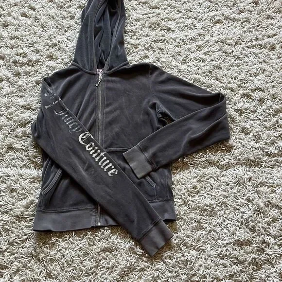 Juicy Couture All You Need Is Love Hoodie M
