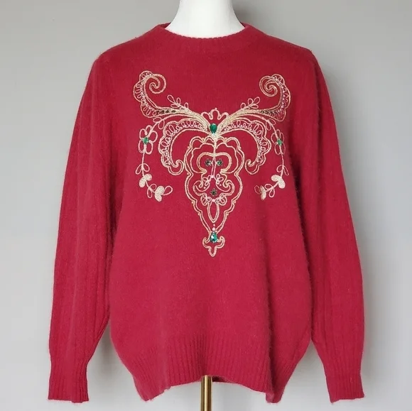 Vintage Kenji RN# 75343 Reindeer Holiday Sequin Embroidered Angora Wool Sweater