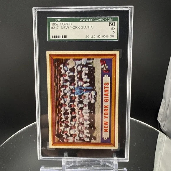 1957 Topps New York Giants Team #317 PSA 6 EX-MT