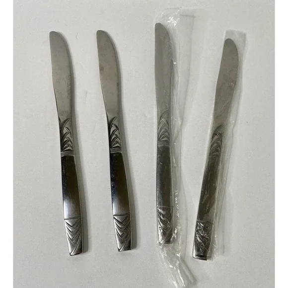 Orleans Silver ORL46 Stainless Korea Lot of 4 Knife Knives Replacements