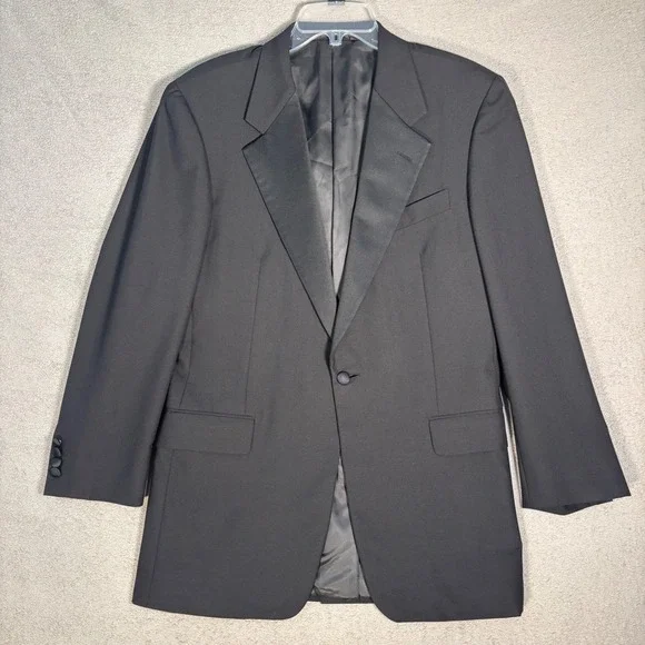 Hickey Freeman Paul Simon Collection 40 Long Black Wool Canterbury Tuxedo Jacket