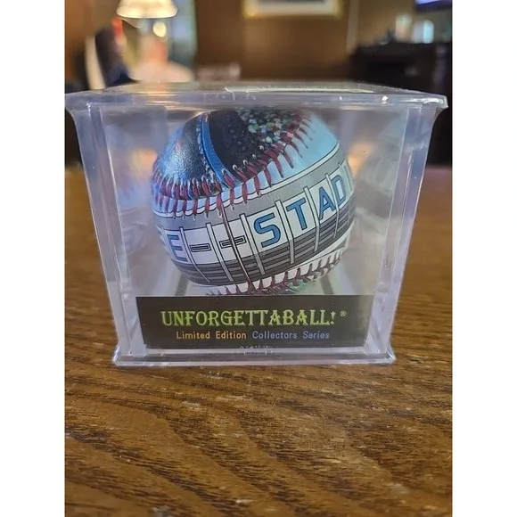 New York Yankees Yankee Stadium Unforgettaball Collectors Series New Sealed Read