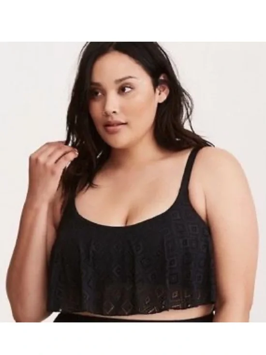 TORRID Crochet Lace Flounce Bikini Top Black size 1X