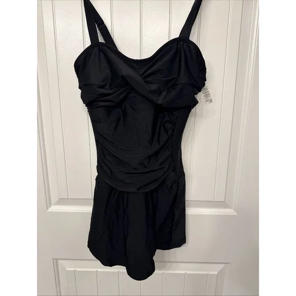Black Tummy Control Bathing suit One Piece Built In Skirt Size Large NWOT