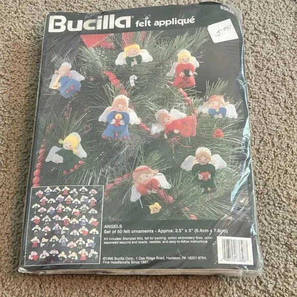 Bucilla Felt Applique Angels Holiday/Christmas Ornament Kit Set of 50 83628