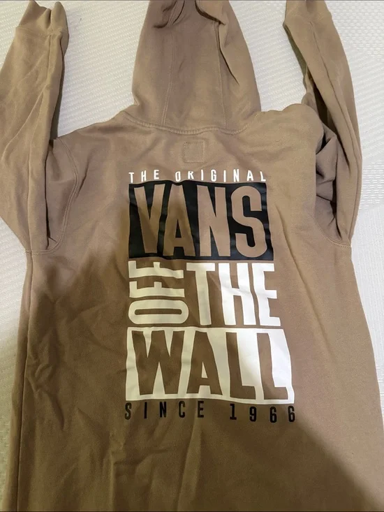 Vans Brown Pullover Hoodie with Bold Black & White Graphic