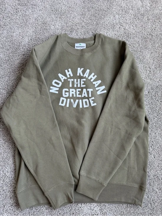 Noah Kahan The Great Divide Tour Merch
