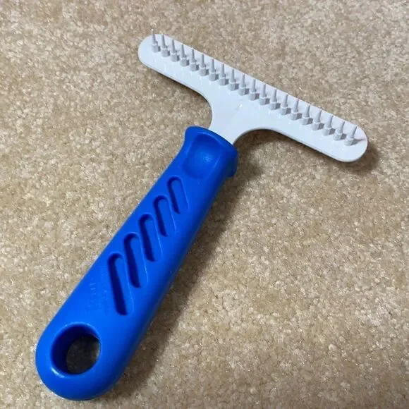 Dog Grooming Rake (White) NEW