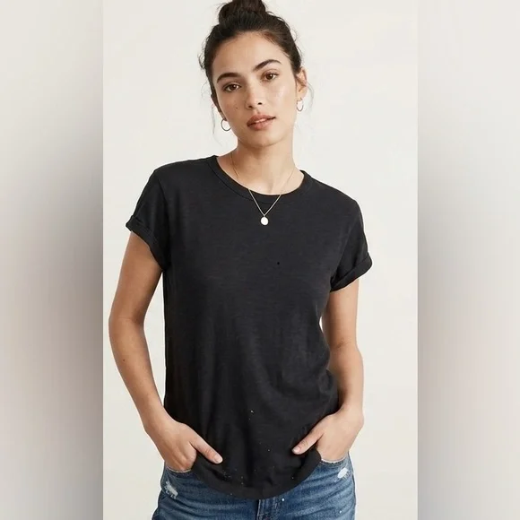 Madewell 100% Cotton Black Short Sleeved Tee Oval Hem Size Small