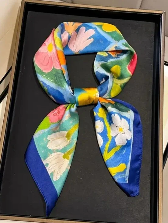 Silk-feel Floral Patchwork Silk Scarf in Blue