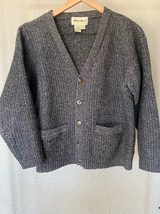 Eddie Bauer Men’s Charcoal Gray Ribbed V‑Neck Button Cardigan