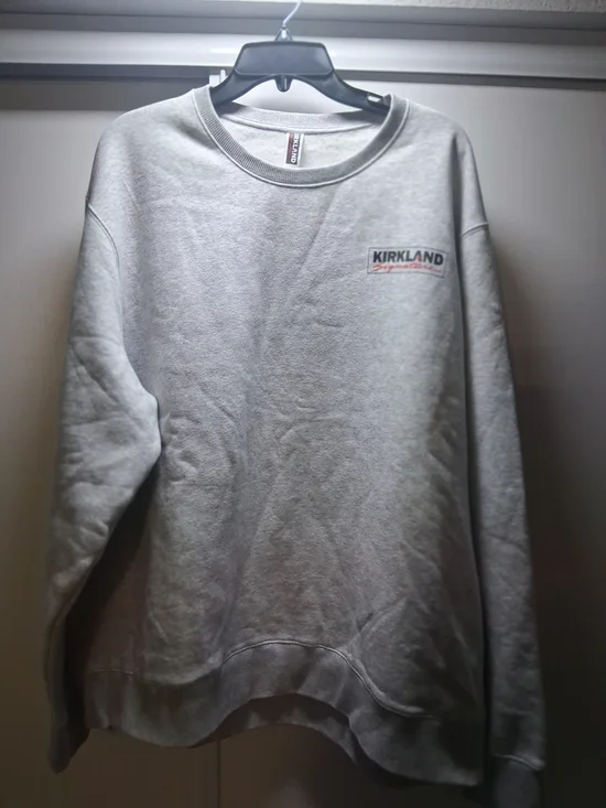 Kirkland Signature Light Gray Crewneck Sweatshirt with Small Logo Size Xxl