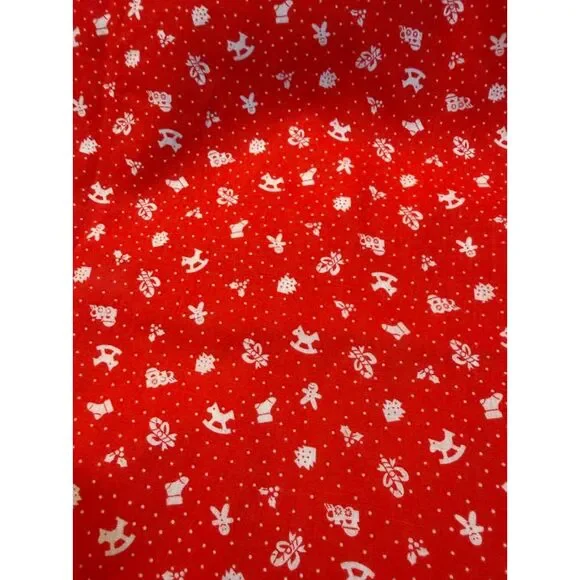 Christmas-themed 2 yards 100% cotton