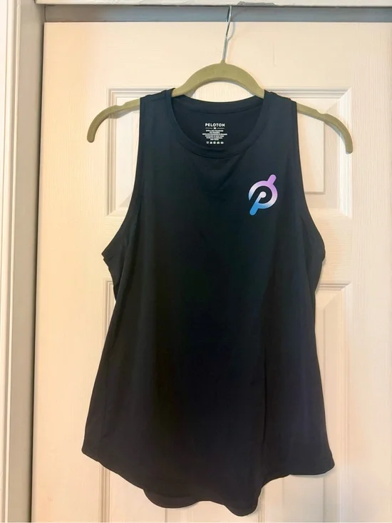 Peloton Women's Black Logo mesh side panel Tank  NWT
