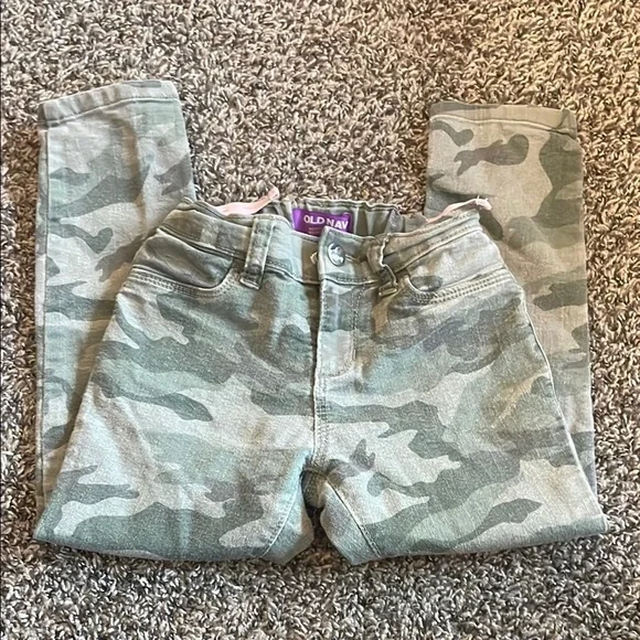 Old Navy Girls Green Camouflage Leggings