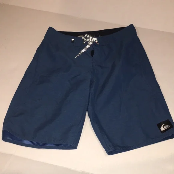 QuickSilver Board Shorts | Size 27