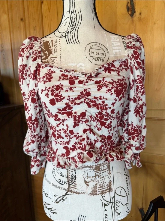 Zara White and Red Floral Square-Neck Blouse