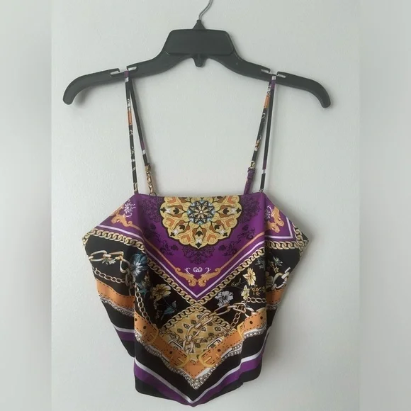 Crave Fame crop top size large