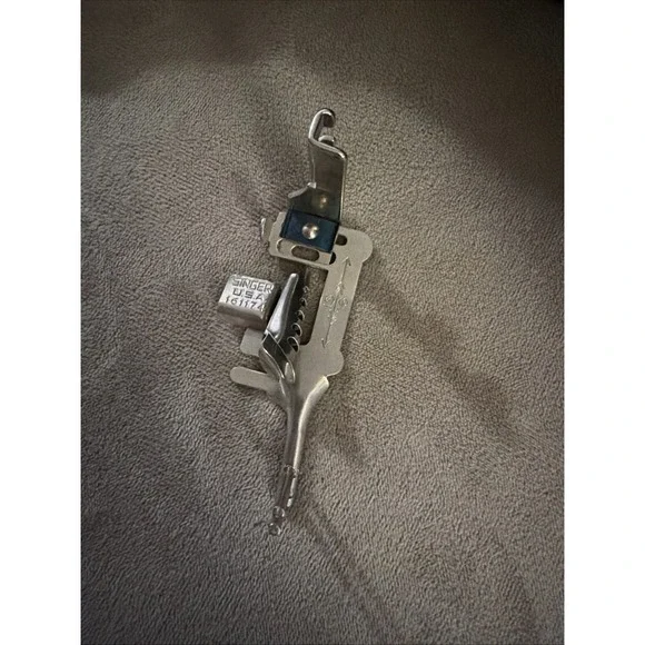 Singer Multi Slotted Binder Attachment Part #161174