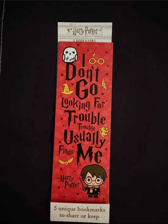 Harry Potter Red Bookmark Set - 5 Unique Bookmarks