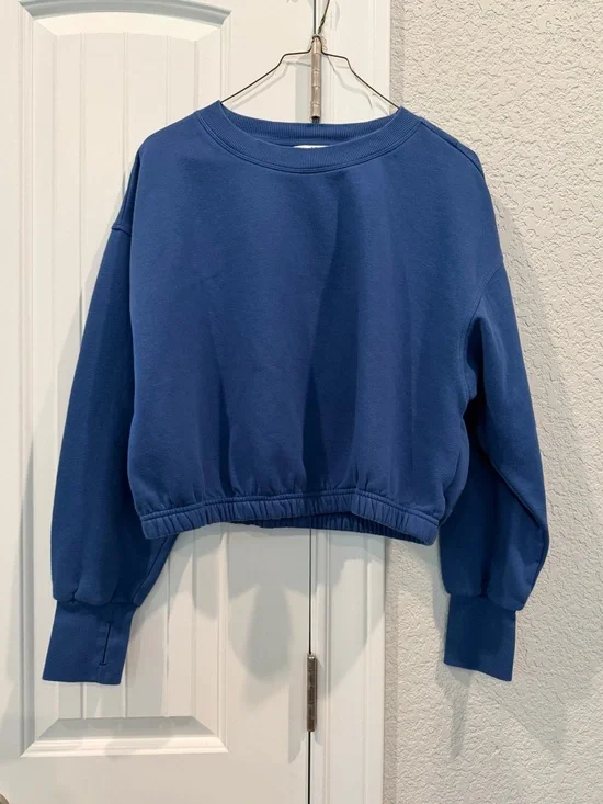 JoyLab Indigo Cropped Crewneck Sweatshirt
