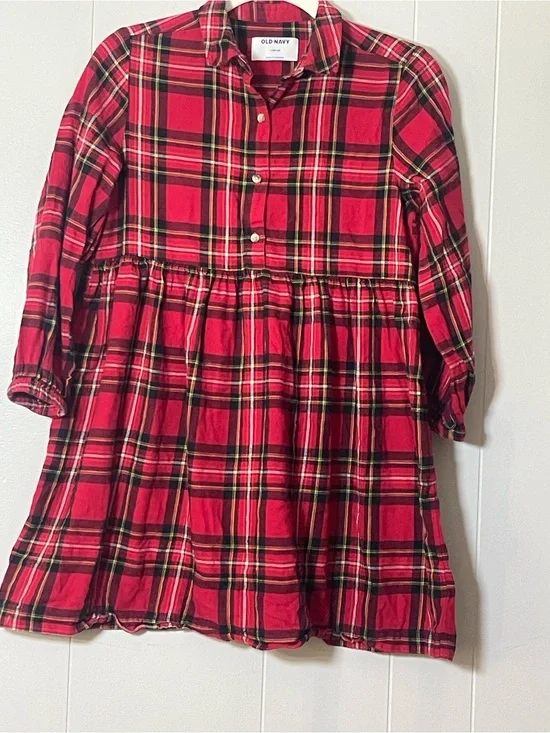 Old Navy Red Black Plaid Button-Up Shirt