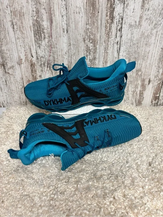 Men's Athletic Running Shoes in Teal and Black