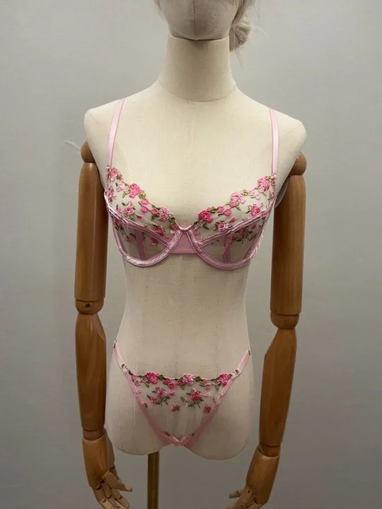 New Pink Floral Embroidered Sheer Lingerie Set Bra & Thong Size S