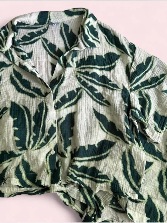 Shade & Shore Green Leaf-Print Button Down Shirt & Shorts set