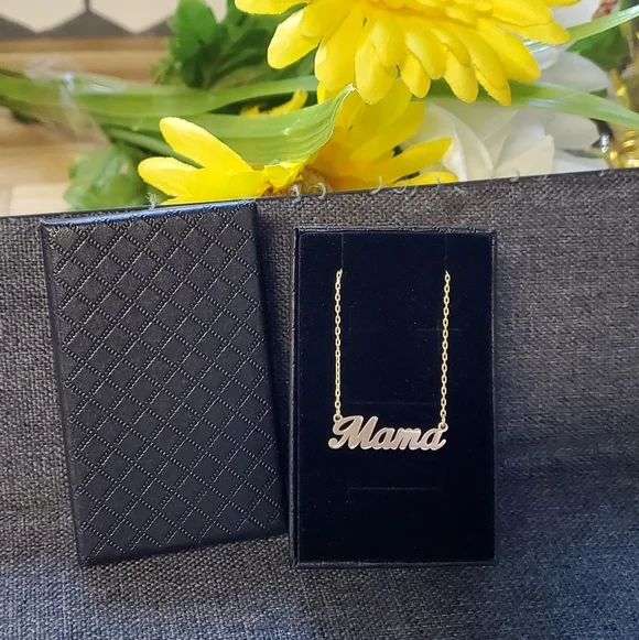 Mama 14k Gold Necklace for Mom