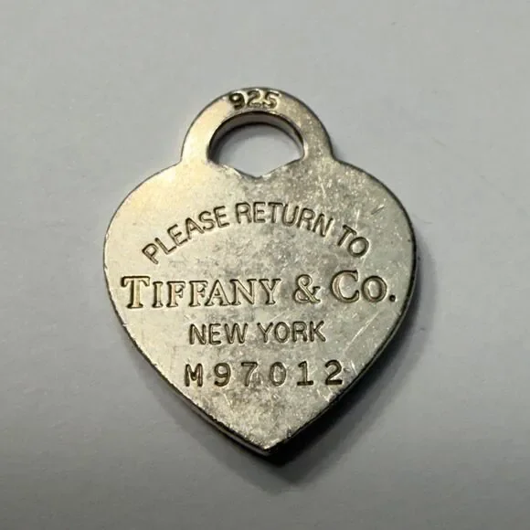 Tiffany & Co. Heart Tag Charm Pendant 925 Sterling Silver Serial Number