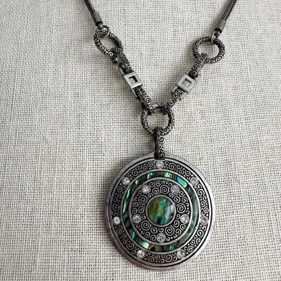 Lia Sophia  DREAM GIRL  Genuine Abalone & Cut Crystals Bohemian Necklace 20-23”
