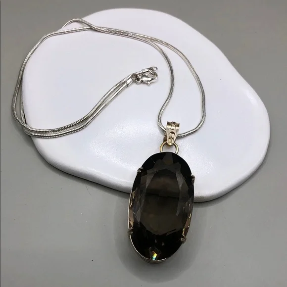 Big glass crystal faux smoky quartz pendant chain necklace faux fine jewelry.
