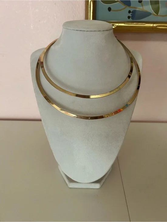 Vintage Y2K Rigid Gold Double Strand Collar by Mika