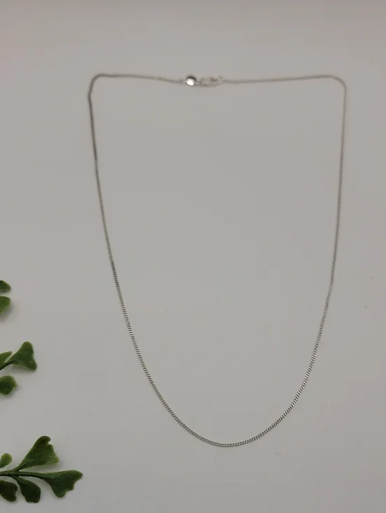 Sterling Silver Curb Chain Necklace Extra Fine- Jewelry 18