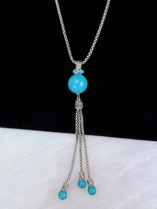 Pretty Silvertone and blue southwestern style fringe pendant costume necklace