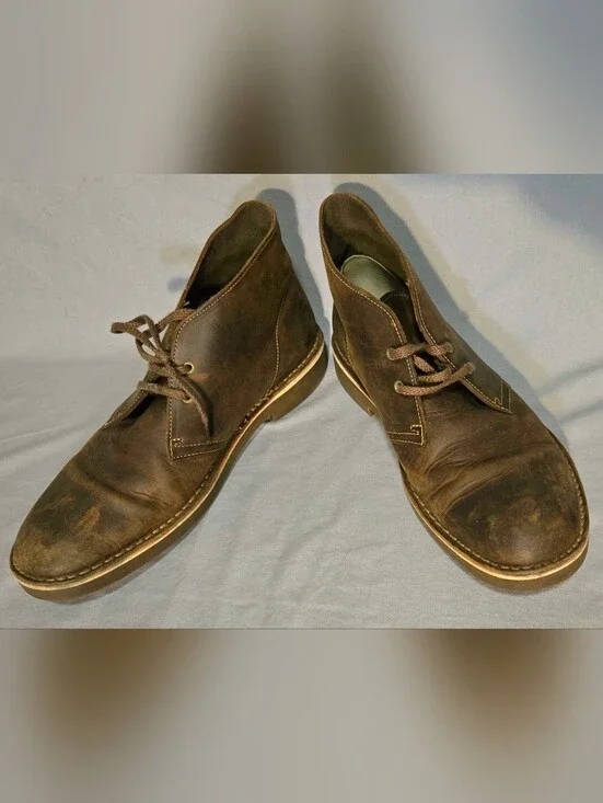 Clark's Classic Men's Brown Leather Chukka Boots