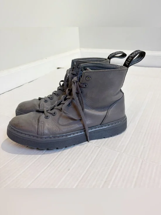 Dr. Martens Talib Sendal Boots Size Men’s 8 Size Womens 9 EU 41 Gray Flat Combat