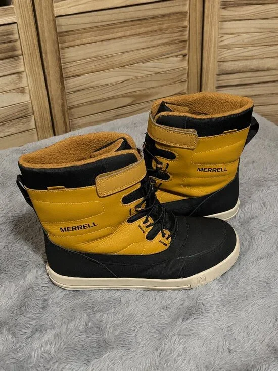 Merrell Waterproof Winter Snow Boots Camel Black 200g Youth 7M Womens 8.5 9