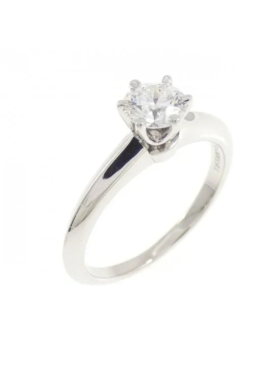Tiffany & Co Classic Solitaire Ring CT