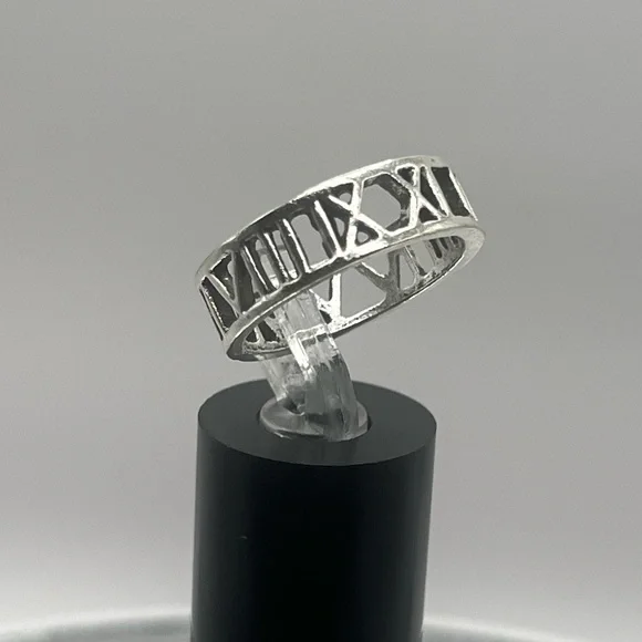 Brand New Silver Roman Numeral Ring
