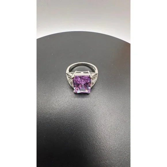 Purple Emerald Cut Cocktail‎ Ring Silver Tone Filigree Statement Band Size 9
