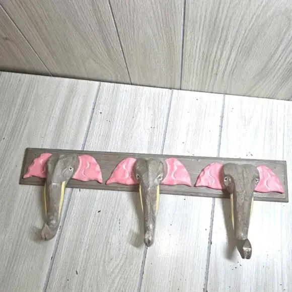 Vtg Pier 1 Carved Wooded Elephant Wall Hook Coat/Hat Rack Nursery Kids Room