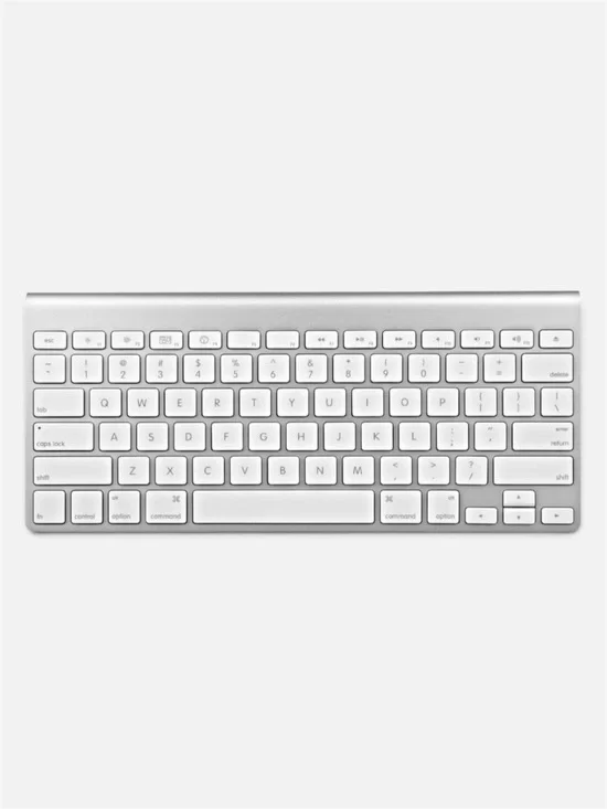 Apple Aluminum Bluetooth Keyboard in Silver and Cream