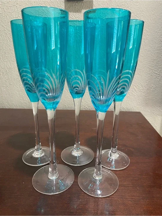 Vintage, Set of 5, Pier 1, Pavo Aqua Crystal Champagne Glasses