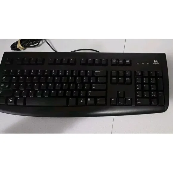 Logitech‎ Deluxe 250 USB Keyboard Black- Tested GOOD