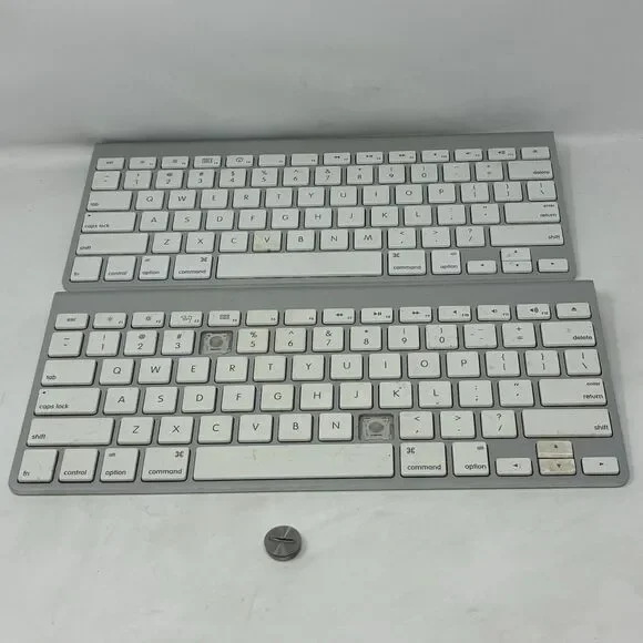 2x OEM APPLE A1314 Wireless Keyboards - BOTH FOR PARTS/REPAIR, AS IS