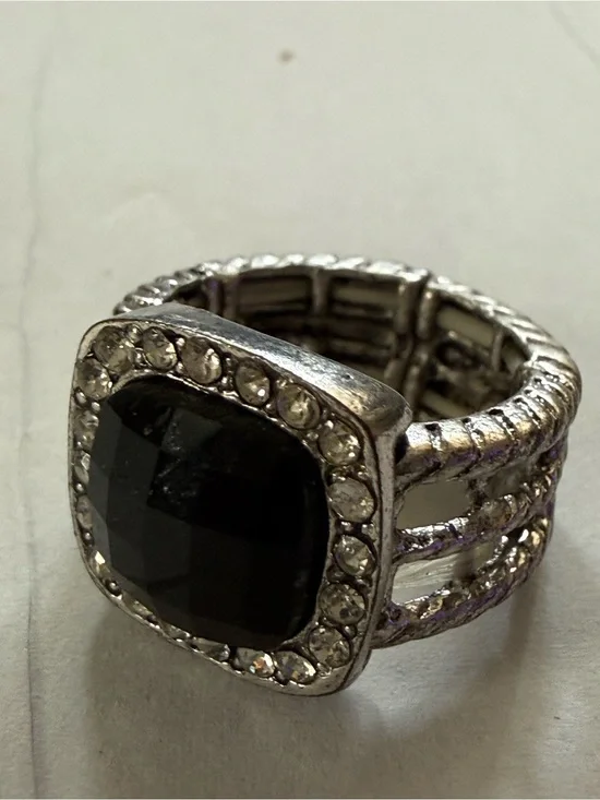 Silver-Tone Black Gem Statement Ring