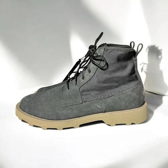🌻NEW w.tags SOREL Caribou Gray OTM Waterproof Boots Men's Size 8